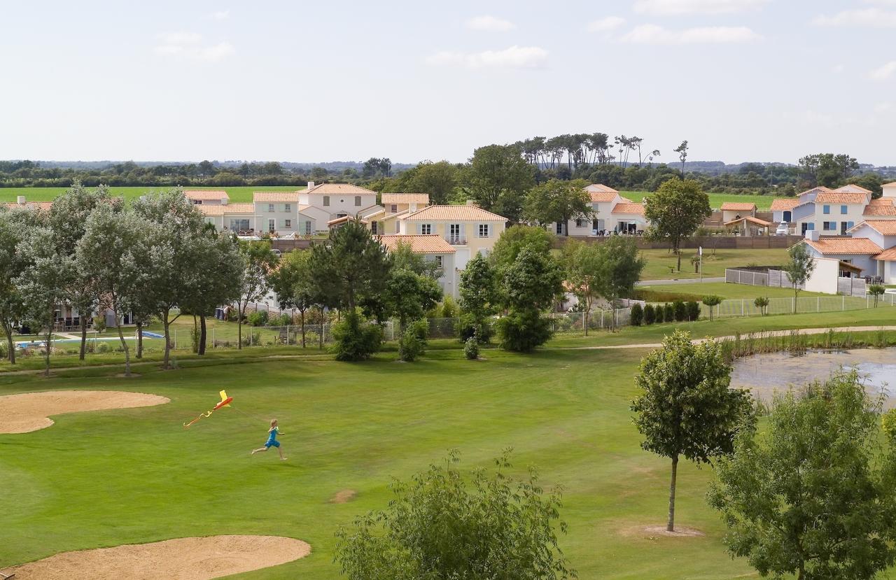 Madame Vacances Les Maisons De Fontenelles LʼAiguillon-sur-Vie Esterno foto